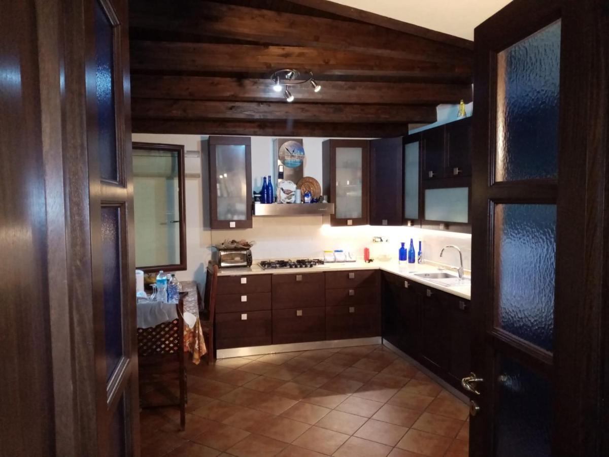 Brezza Di Mare Appartamento In Villa Con Giardino E Spiaggia ,Casa Vacanze Al Mare กวาร์ตู ซานเตเลนา ภายนอก รูปภาพ